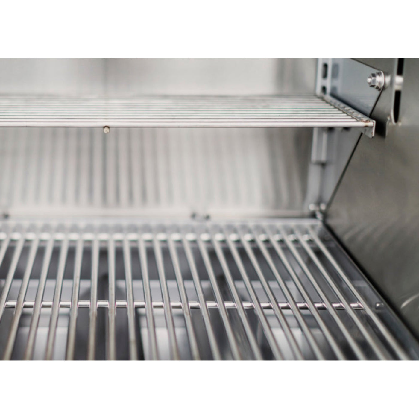 Crown Verity  36" Mobile BBQ Grill Package - Liquid Propane - CV-MCB-36PKG