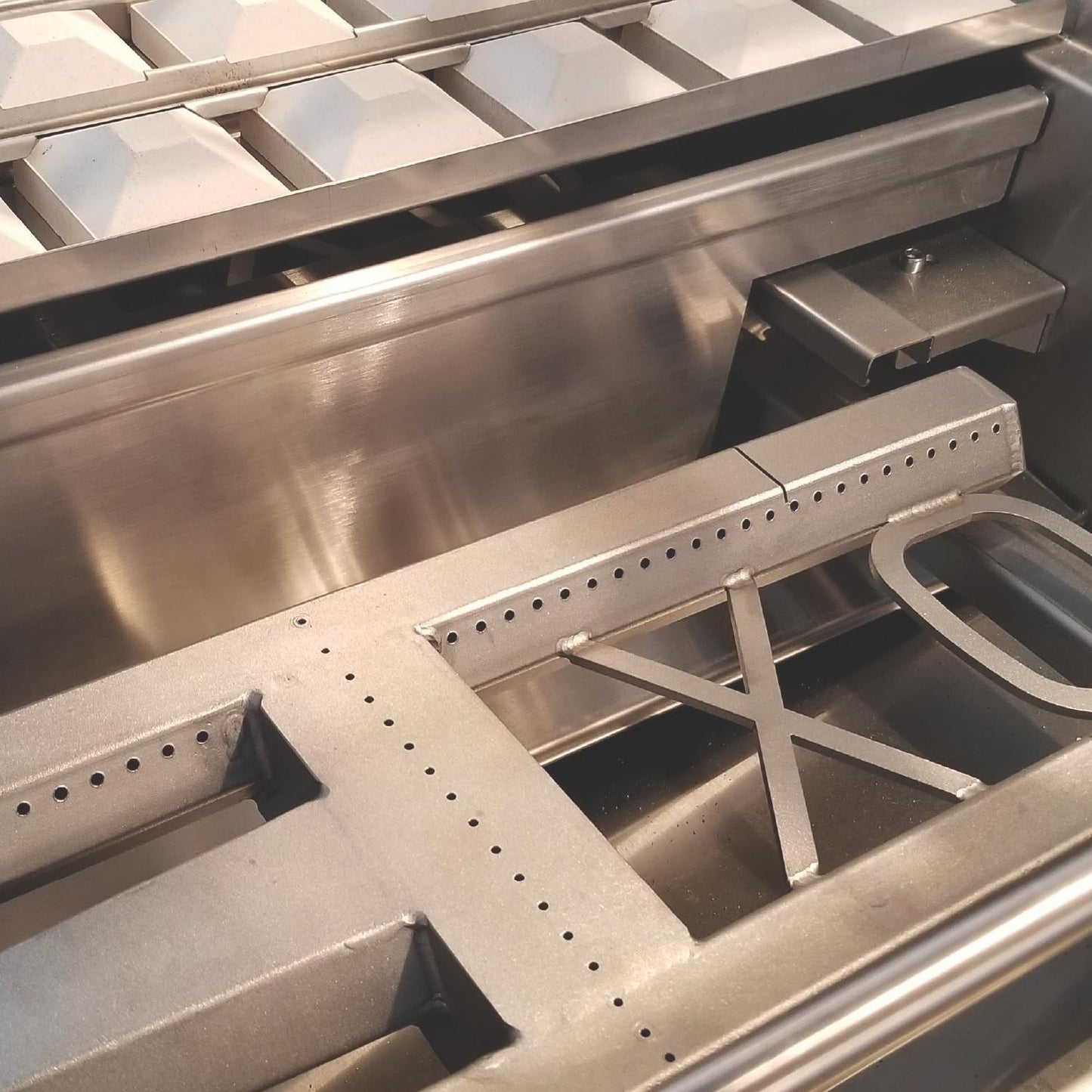 XO APPLIANCE XOGRILL30N 30" Grill 2 Burner with Rotiss Burner NG in Stainless Steel - XOGRILL30N