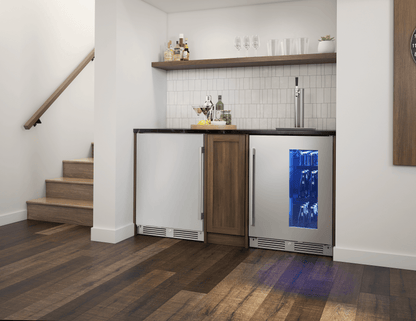 ZEPHYR Presrv Refrigerator, 24in Compact, Outdoor SS, Reversible, Lock, 1 Zone in Stainless Steel - PRR24C01ASOD