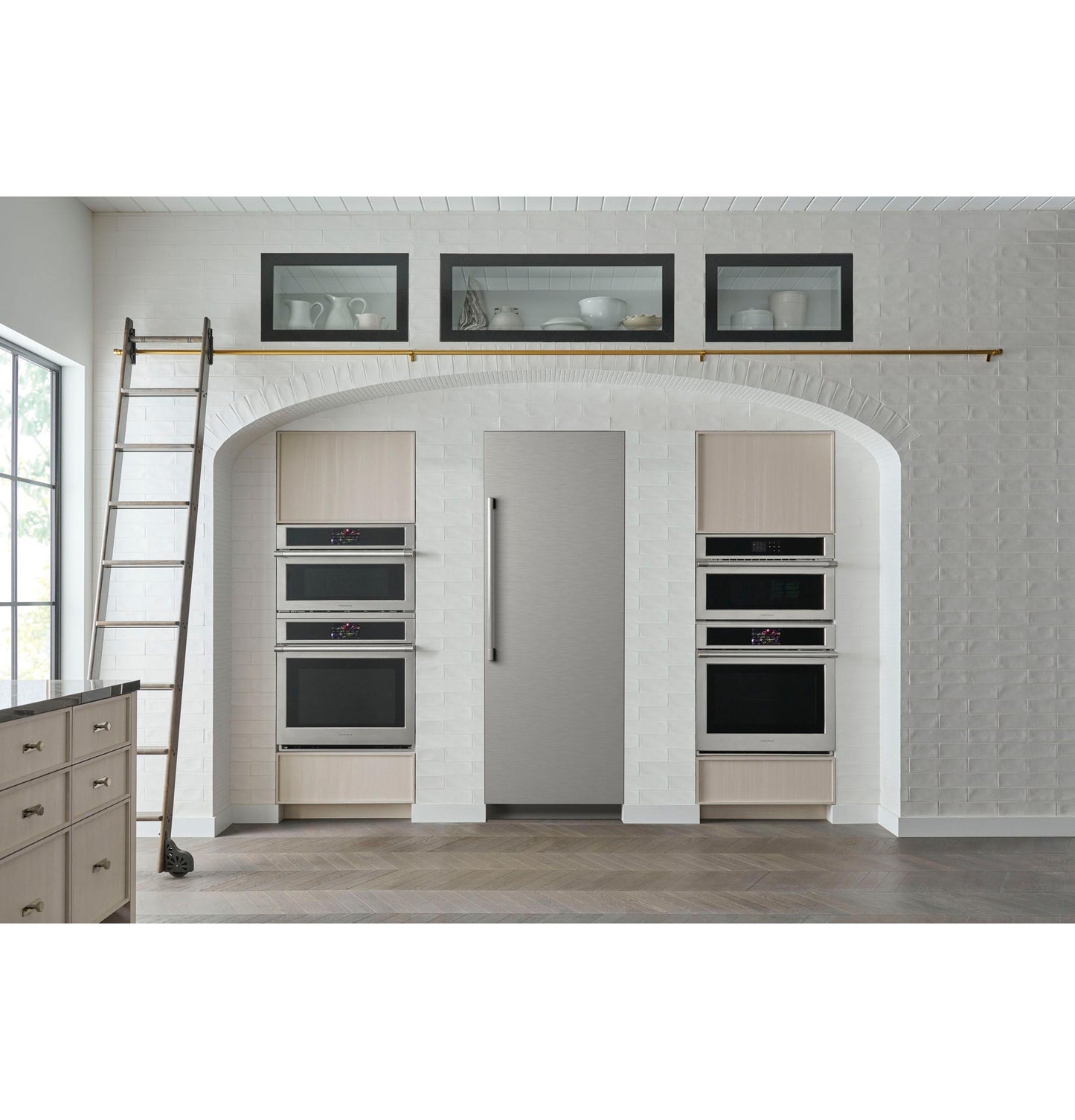MONOGRAM Monogram 30" Panel-Ready Integrated Column Refrigerator Custom Panel Ready - ZIR301NBRII