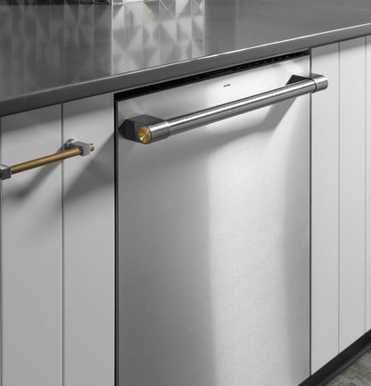 MONOGRAM Monogram 24" Statement Fully Integrated Dishwasher in Stainless Steel - ZDT985SPNSS