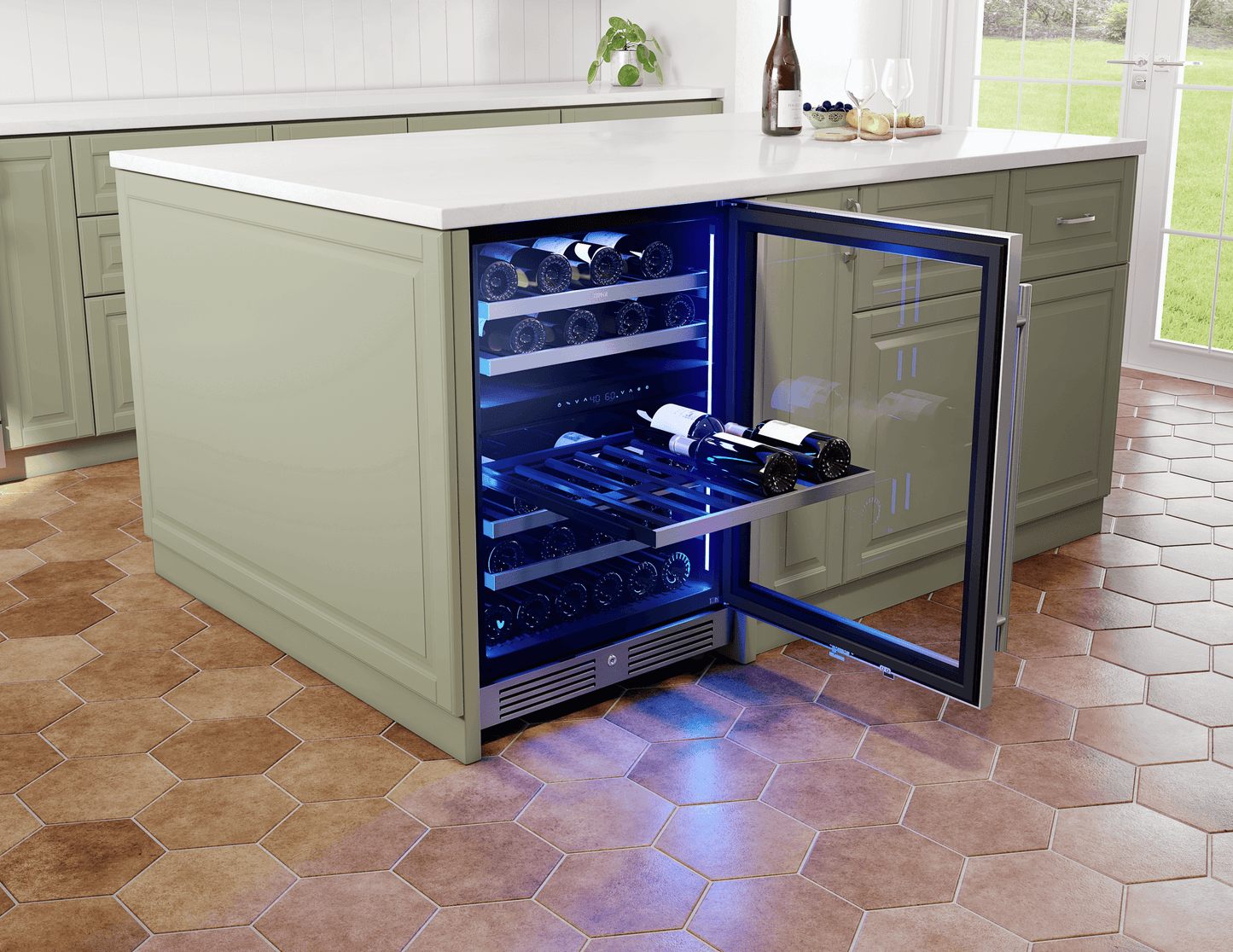 ZEPHYR Presrv Wine Cooler, 24in UC, SS+Gls, Rvs Door, 2Z in Stainless Steel - PRW24C02CG