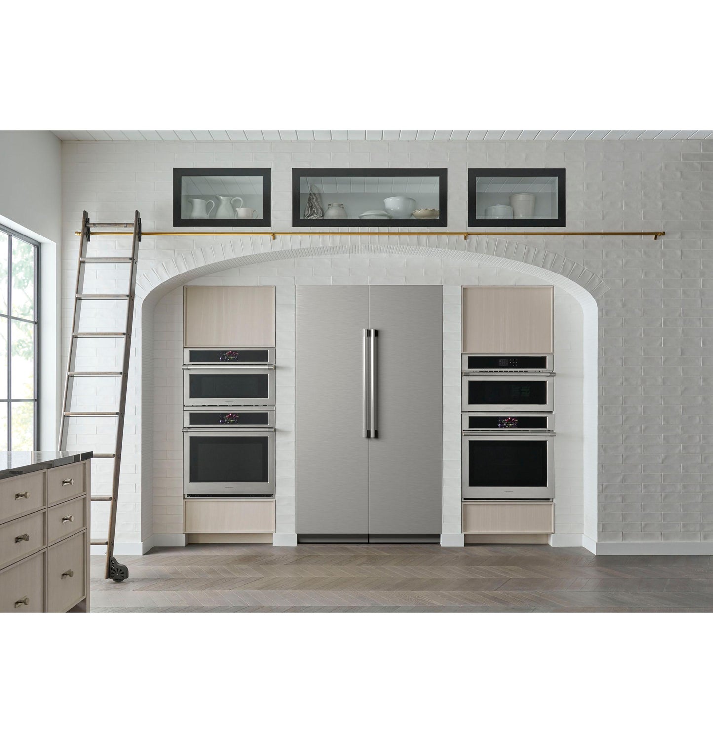MONOGRAM Monogram 24" Panel-Ready Integrated Column Refrigerator Custom Panel Ready - ZIR241NBRII