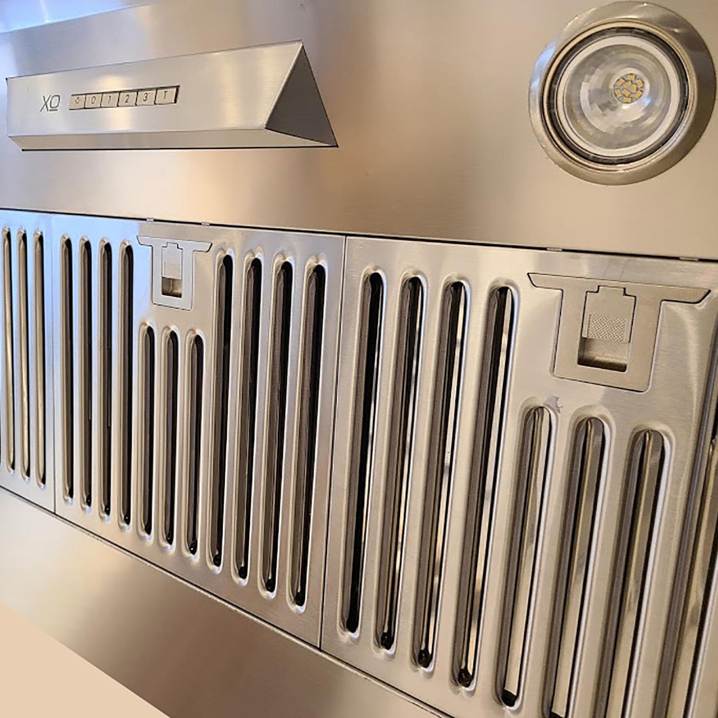 XO APPLIANCE XOIL3622SC 36" CCC 600/395 CFM liner insert hood 22in D in Stainless Steel - XOIL3622SC