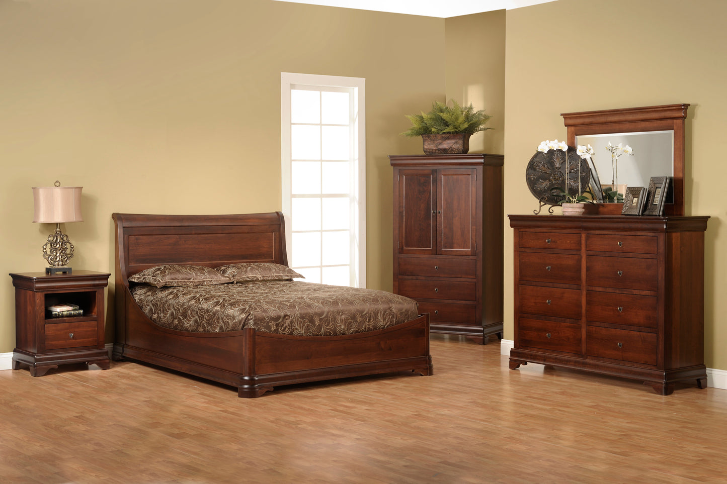 QW Amish Millcraft Versailles Euro Bed - MBV26QN